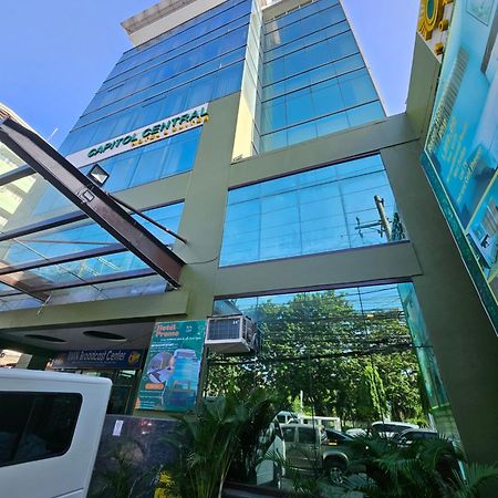 Cebu Capitol Central Hotel & Suites Powered By Cocotel Buitenkant foto